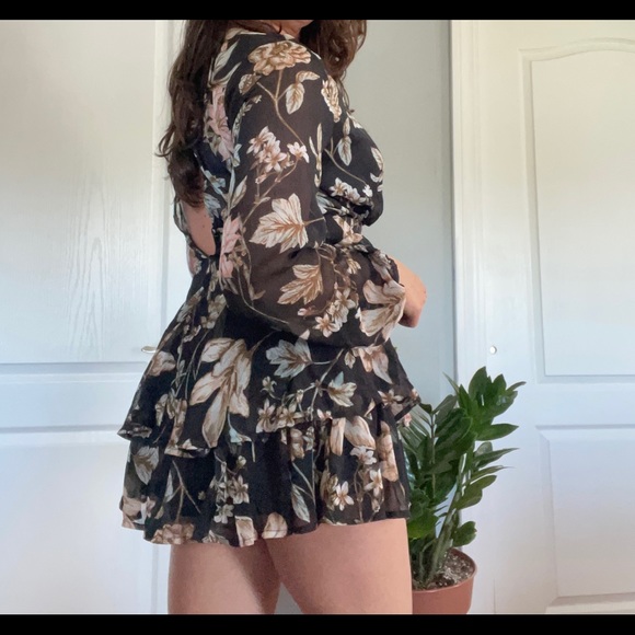 Floral Black Dress Romper Size Small - Picture 2 of 3